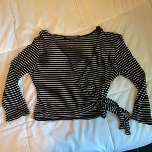Women’s Long Sleeve Crop Top